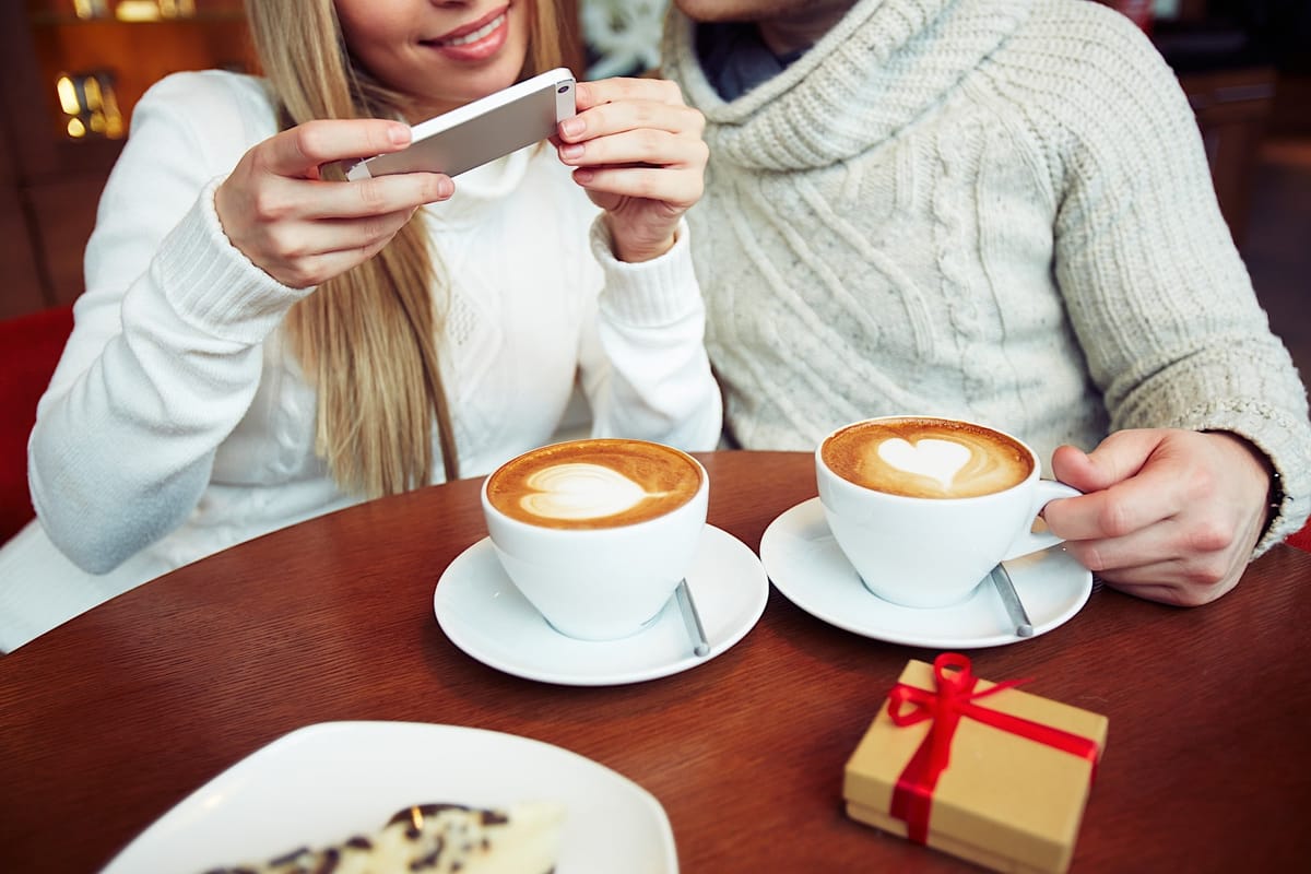 Checklist para una cena romántica en balance