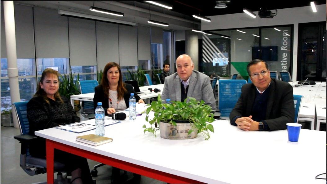 Mesa redonda: El futuro de la educación (P2)