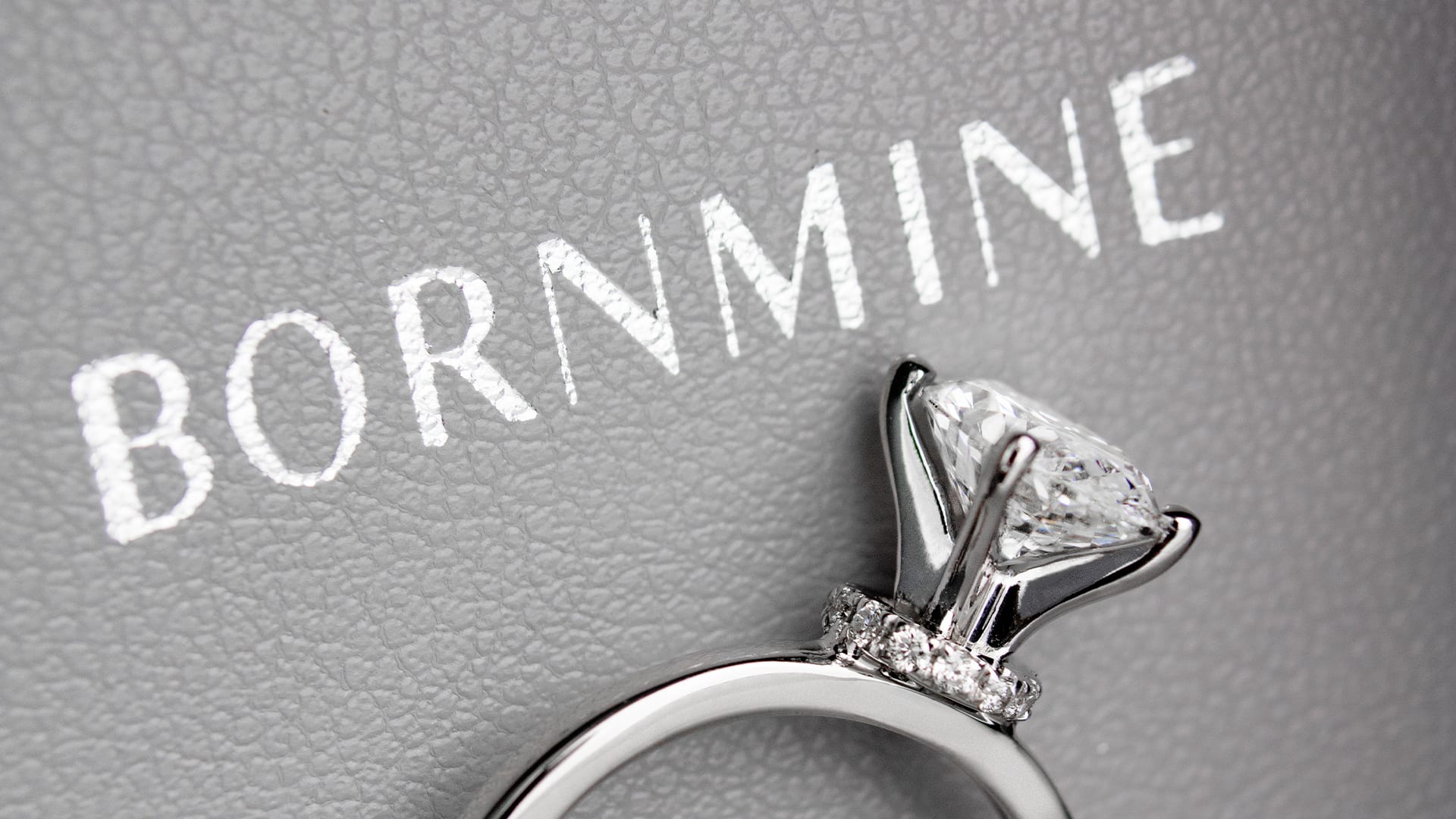 Bornmine: Donde nació el futuro del Brillo de los Diamantes de Laboratorio en México.