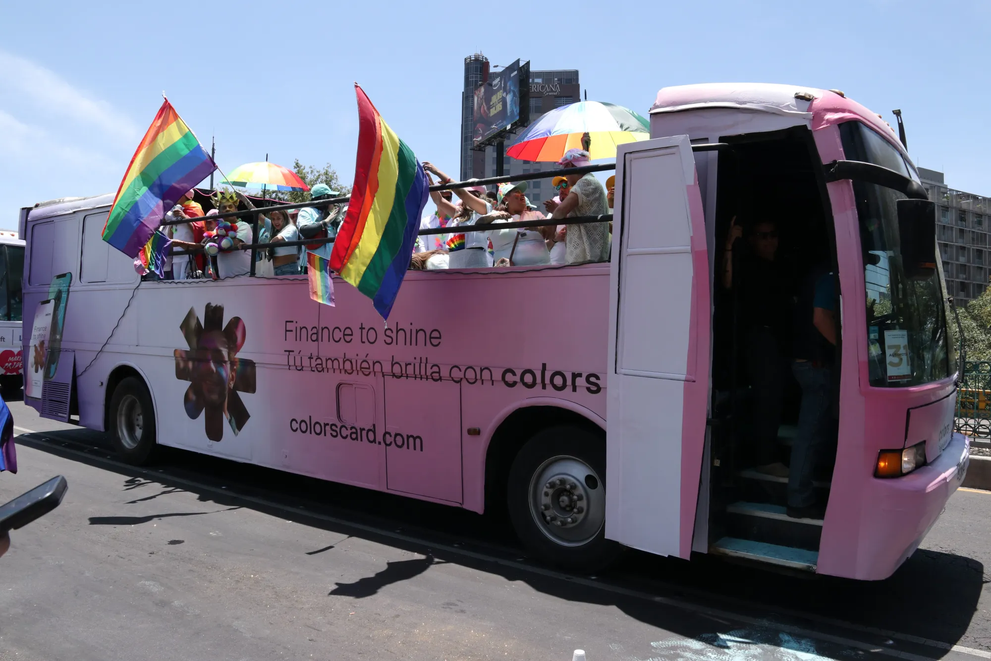 Bellakath & DJ Foxy brillarán en el Pride 2023 junto a COLORS