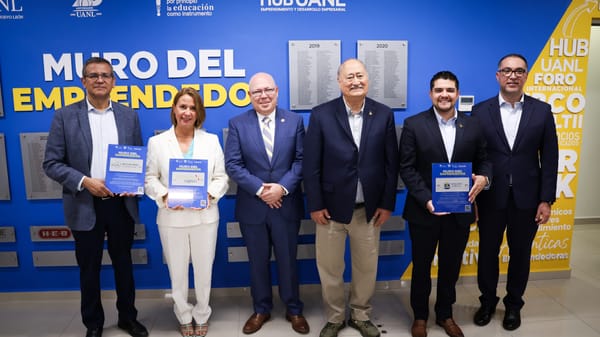 Develación Muro del Emprendedor