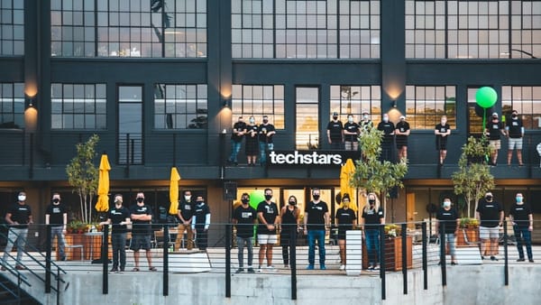 ¿Cómo puede una startup latinoamericana levantar inversión en USA sin network ni ‘pedigree’?