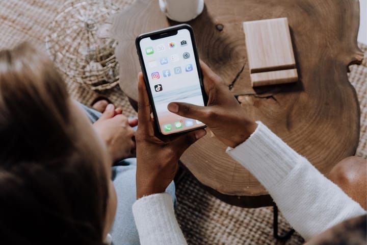 ¿Cómo crecer tu marca B2B con TikTok y Youtube?