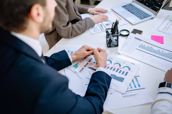 6 factores para calcular cuánto crédito necesita tu empresa Bajada:
